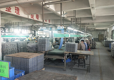 加工課 - 整形，披鋒，打磨等