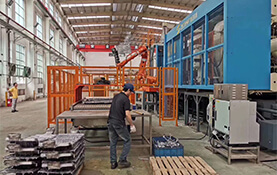 4000噸壓鑄機-成型電池PACK包